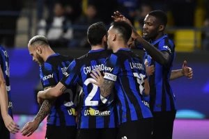 Inter rutinski preko Lacija do Napolija i finala Superkupa!